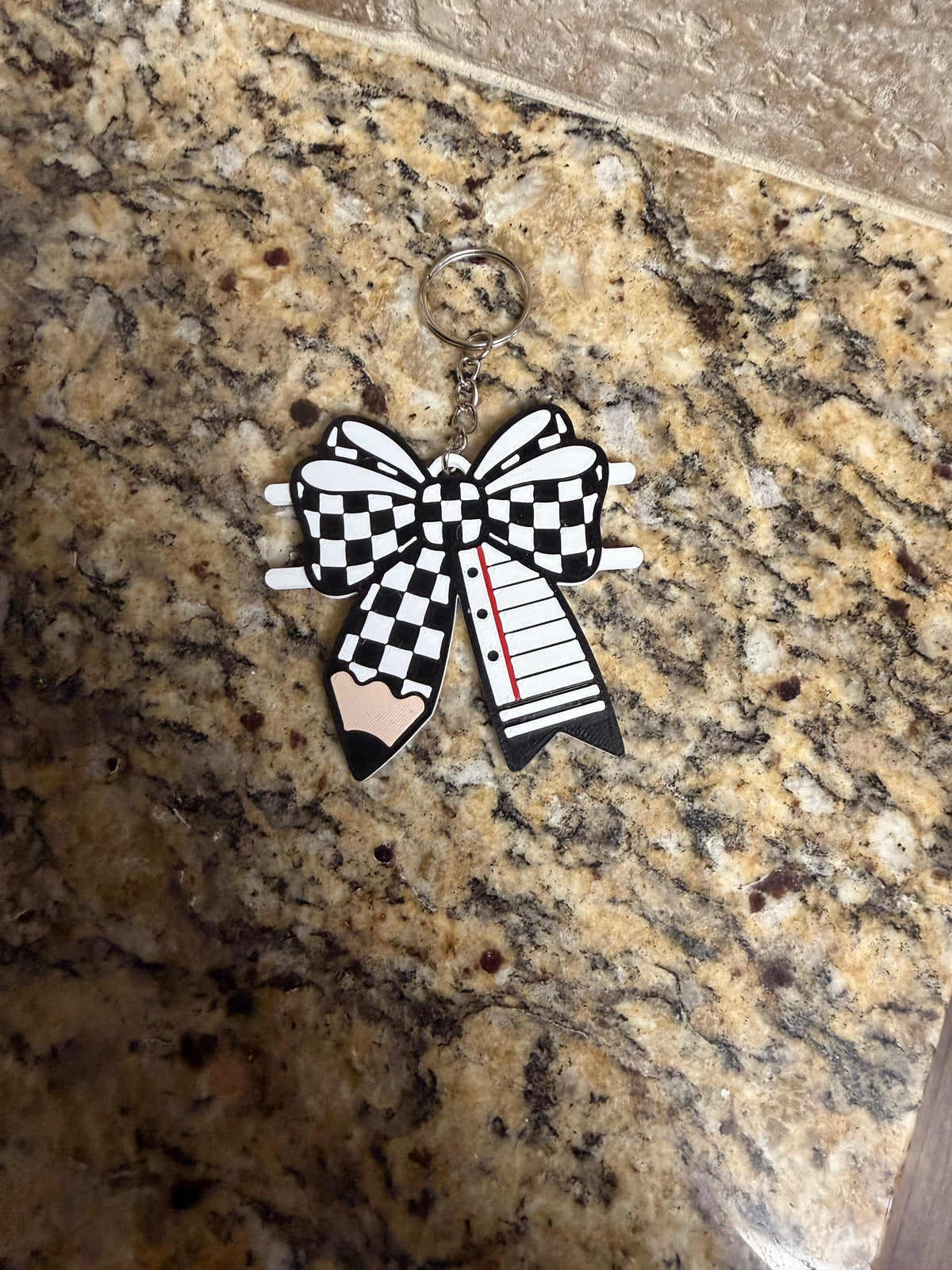 Hair tie holder keychains