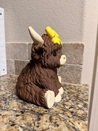 BBW yellow bow highland cow