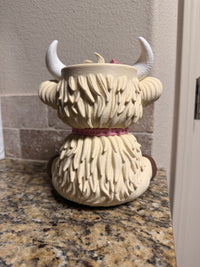Highland cow utensils holder