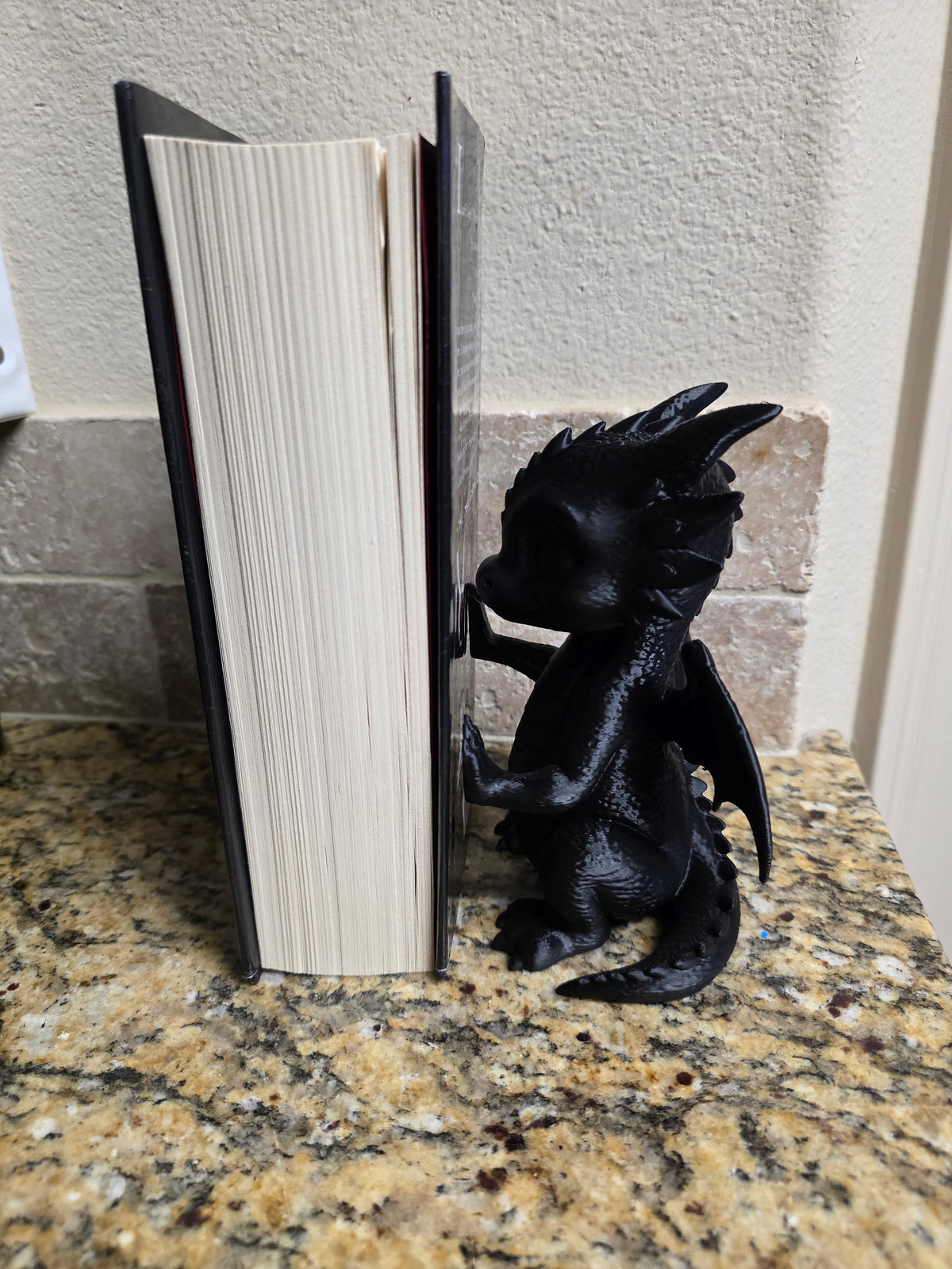 3D Dragon Book Holder
