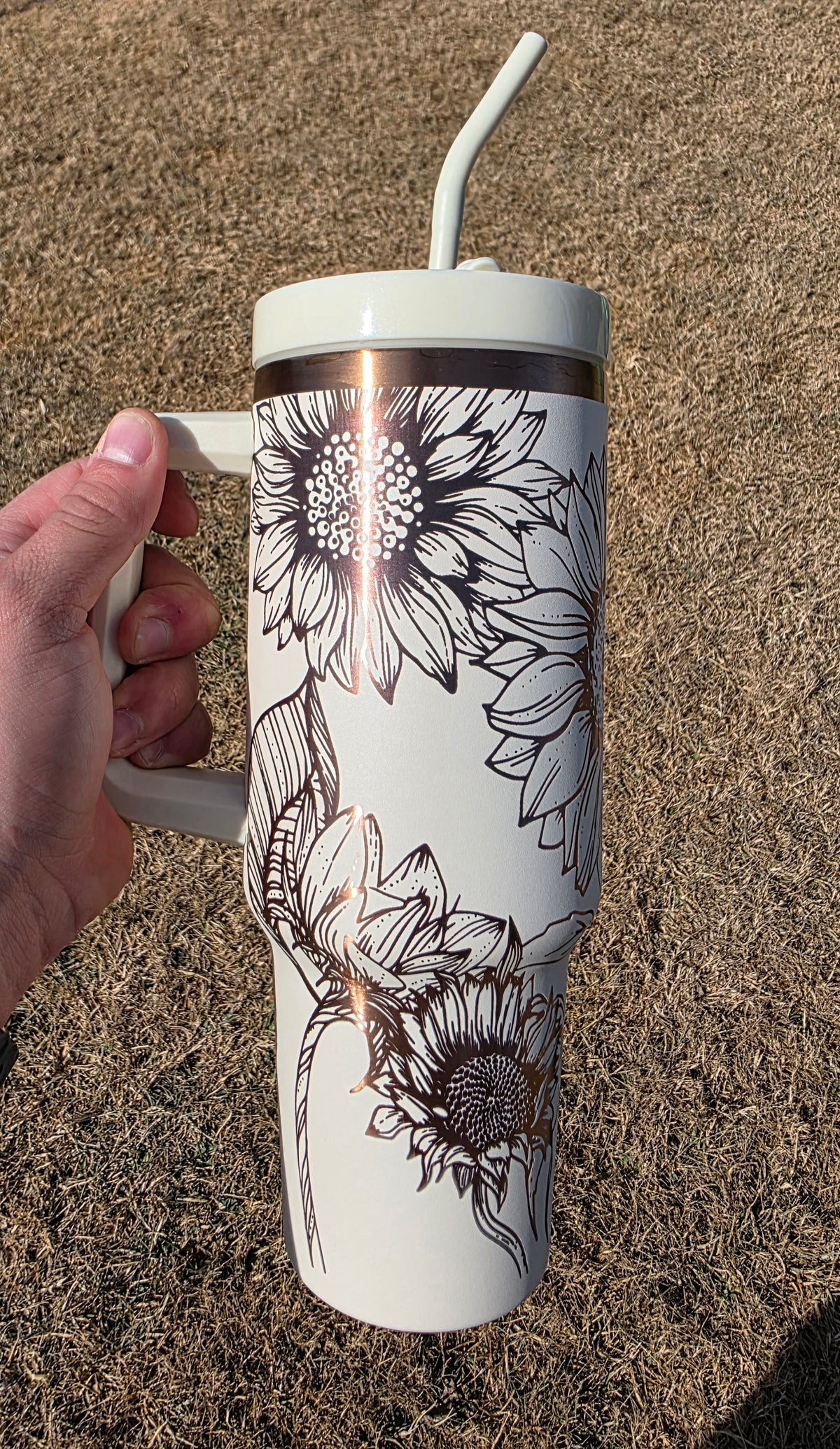 40oz Laser Engraved Cream Sunflower Tumbler